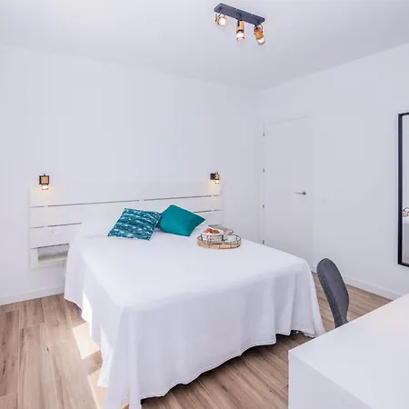 Modernes Und Helles Direkt Am Meer- Mit Zwei Grossen Terrassen- Garte By Interhome 펜션 *