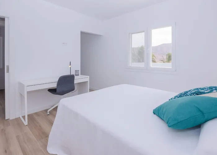 Modernes Und Helles Direkt Am Meer- Mit Zwei Grossen Terrassen- Garte By Interhome بيت للعطل *