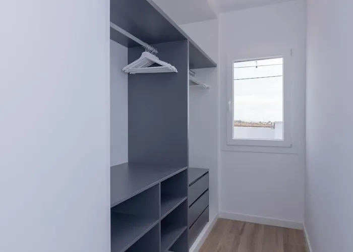 펜션 Modernes Und Helles Direkt Am Meer- Mit Zwei Grossen Terrassen- Garte By Interhome *