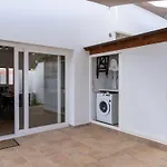 Modernes Und Helles Direkt Am Meer- Mit Zwei Grossen Terrassen- Garte By Interhome Feriehus Villaverde (Fuerteventura)