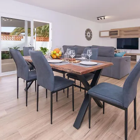 Modernes Und Helles Direkt Am Meer- Mit Zwei Grossen Terrassen- Garte By Interhome Σπίτι διακοπών