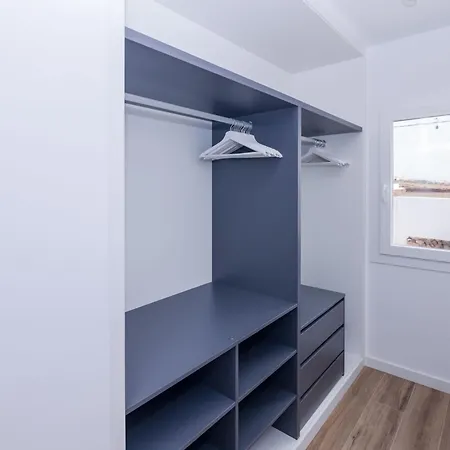 Modernes Und Helles Direkt Am Meer- Mit Zwei Grossen Terrassen- Garte By Interhome * Villaverde